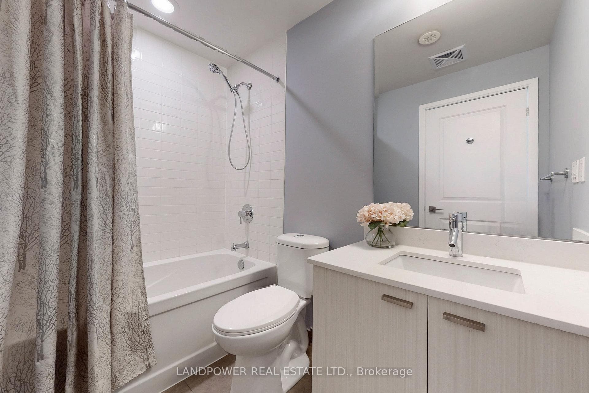 88 Sheppard Avenue Unit TH 5 photo 20