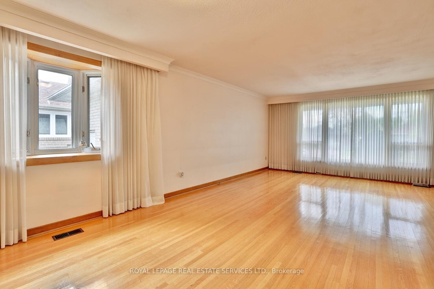11 Ladbrooke Road photo 7