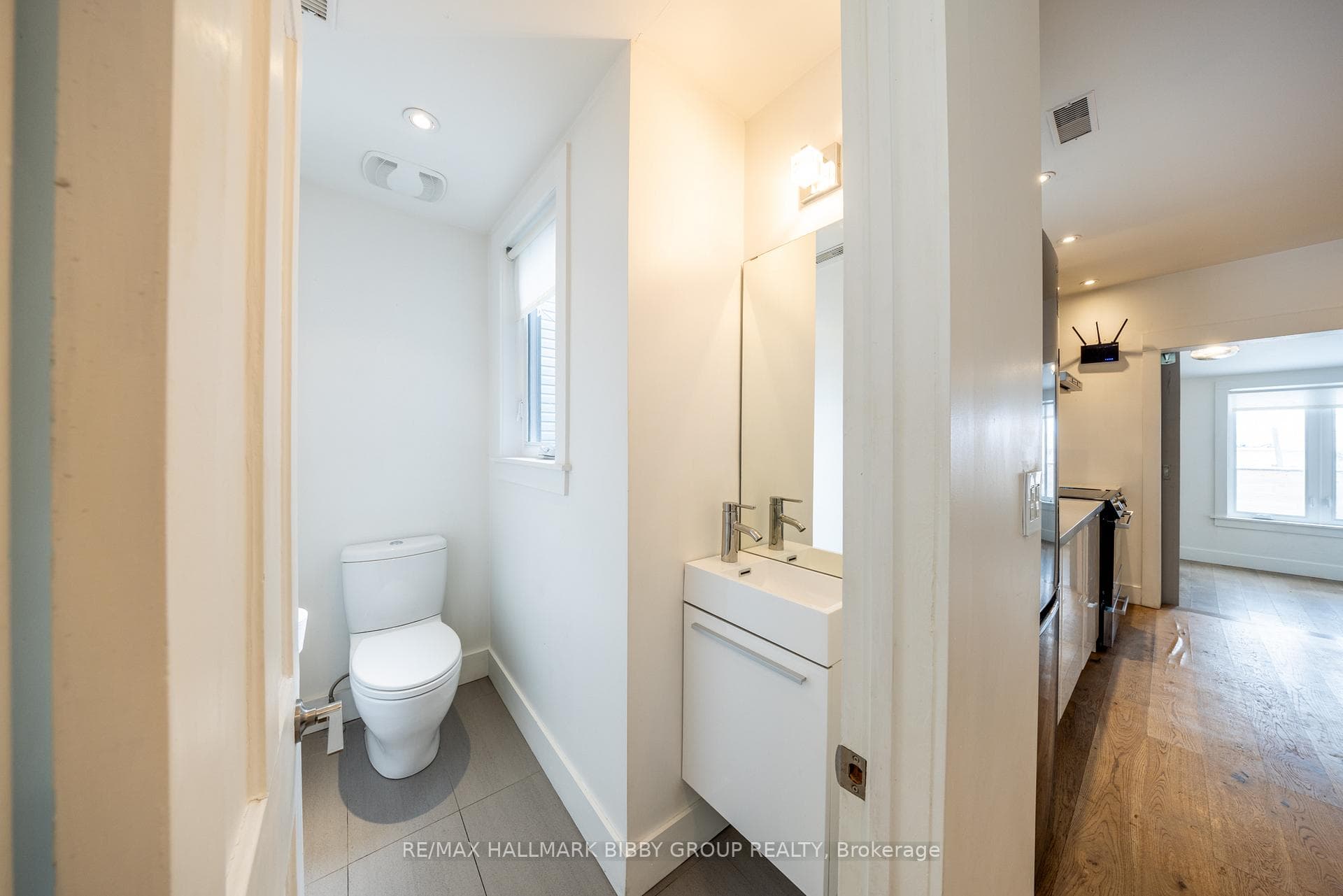 310 Pape Avenue Unit Main & Lower photo 11