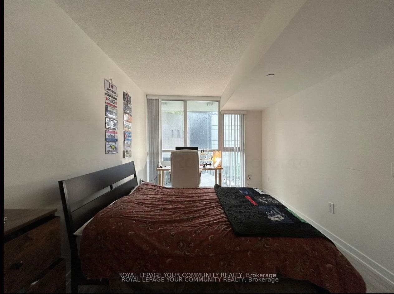 75 Queens Wharf Road Unit 512 photo 5