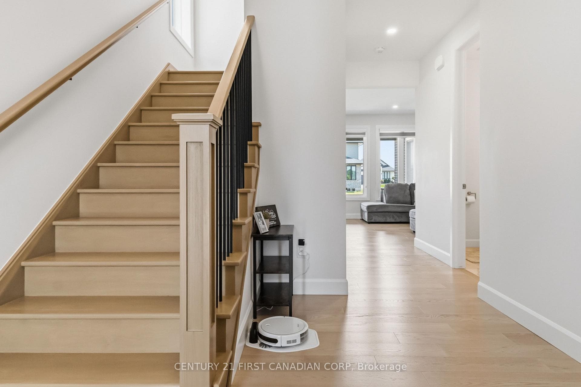 68 Rosina Lane photo 8