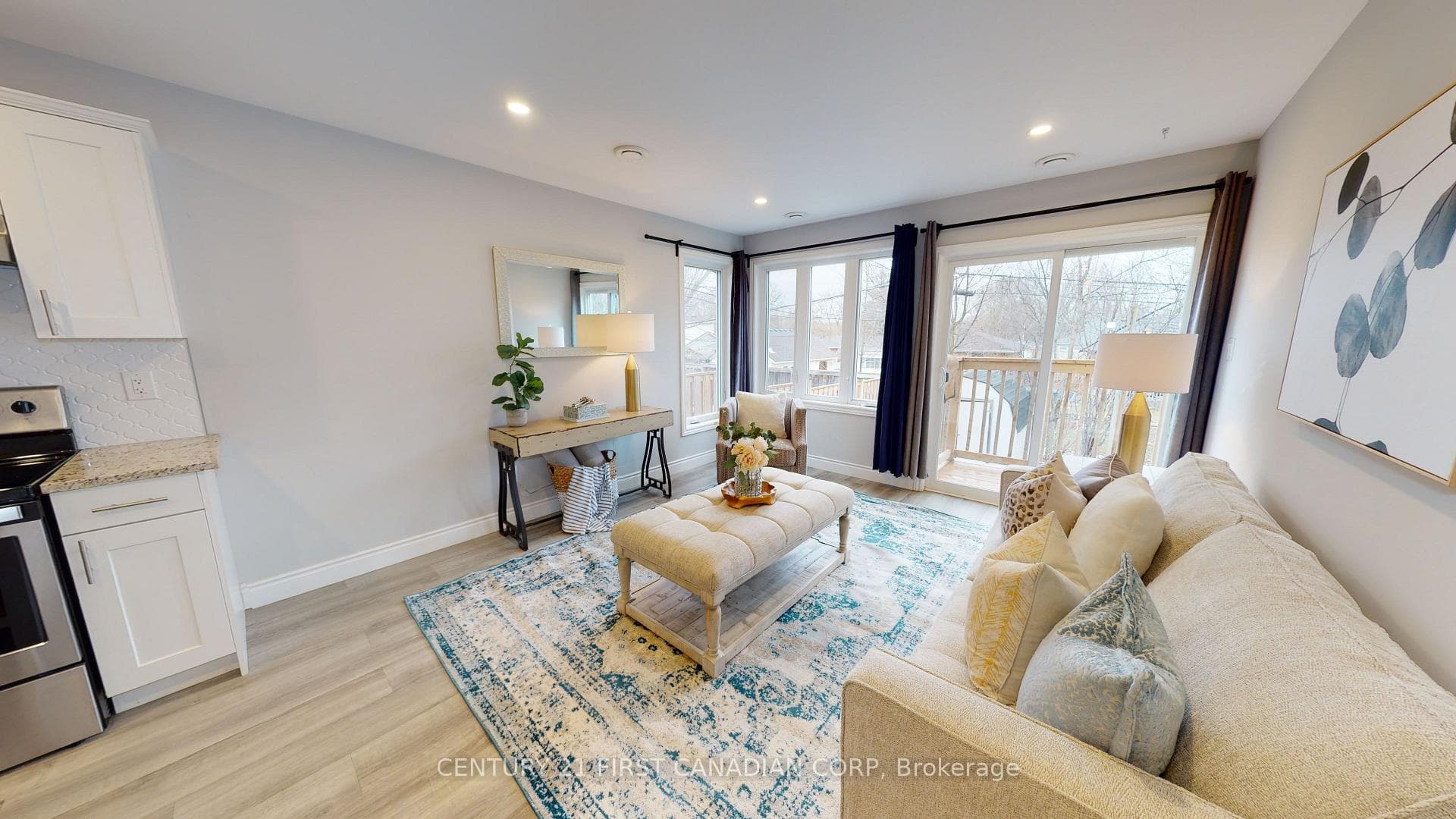 238 Ridgewood Crescent Unit B photo 14