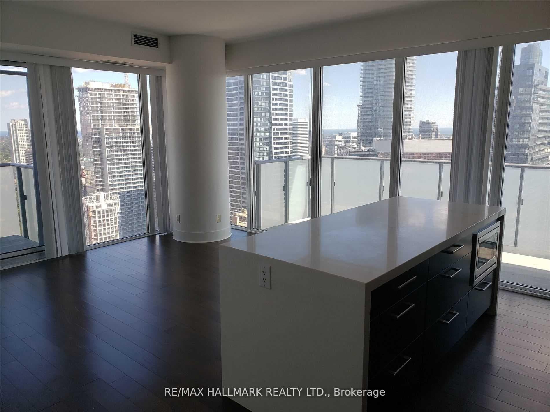 1080 Bay Street Unit 3602 photo 4