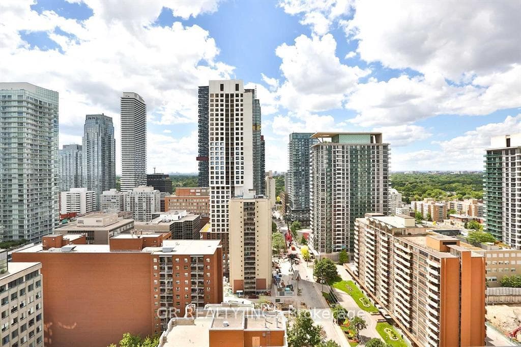 161 Roehampton Avenue Unit 3208 photo 17