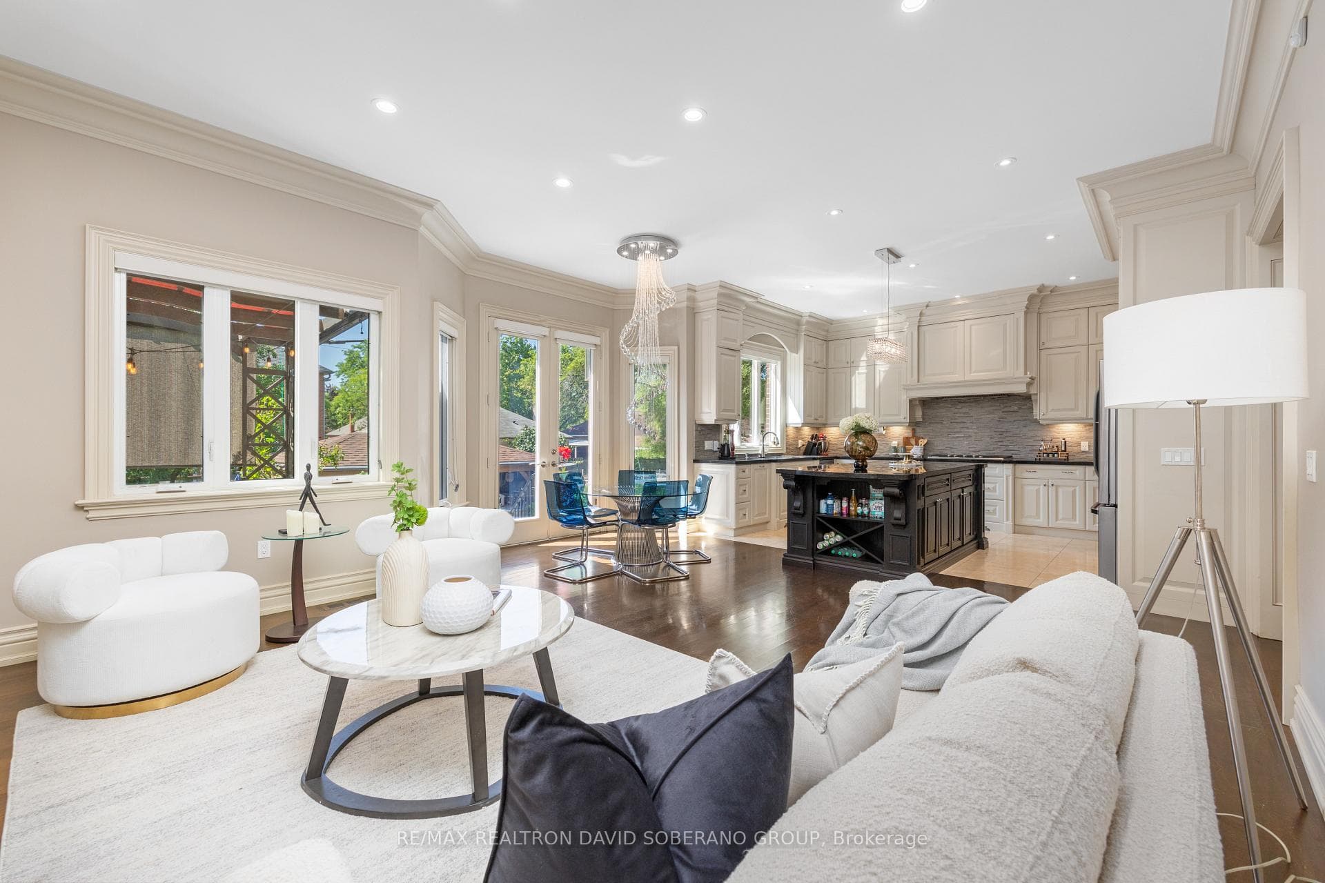 49 Verwood Avenue photo 17