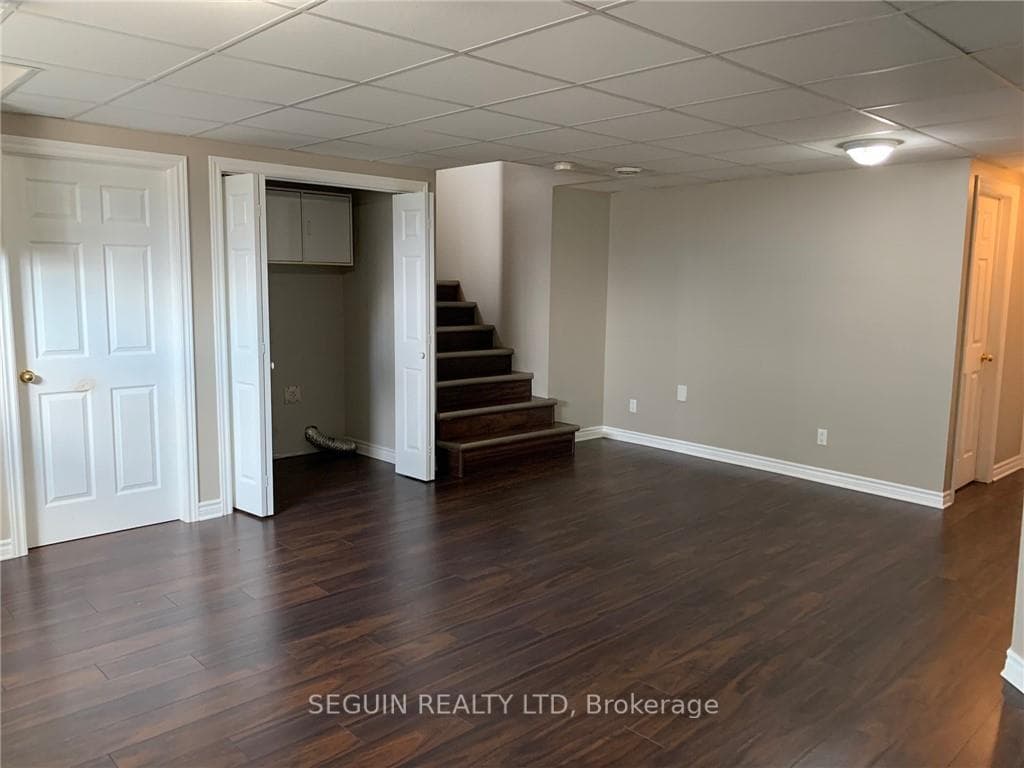 344 CHAMPLAIN Street photo 30