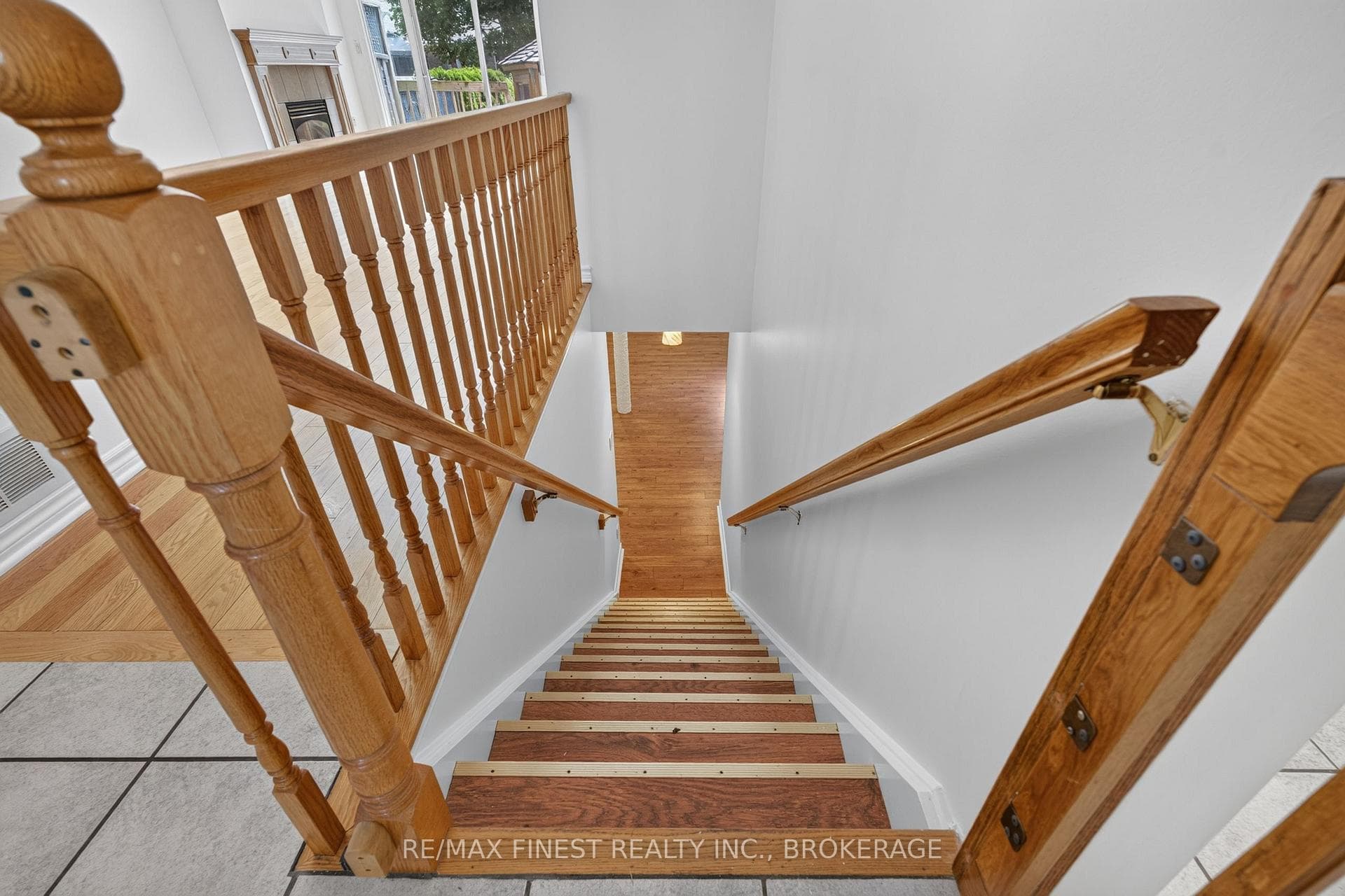 712 Millwood Drive photo 31