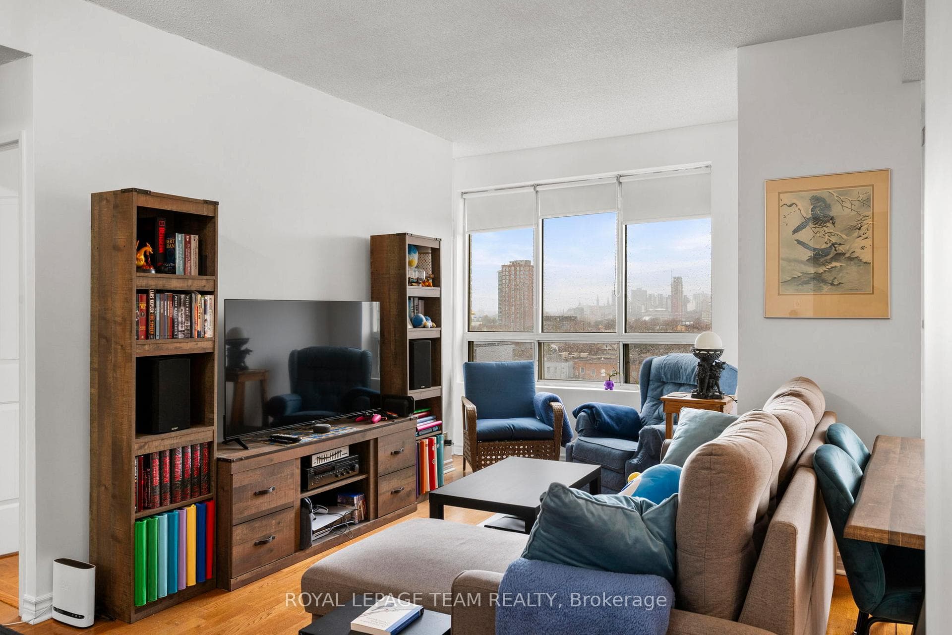 45 Holland Avenue Unit 902 photo 7
