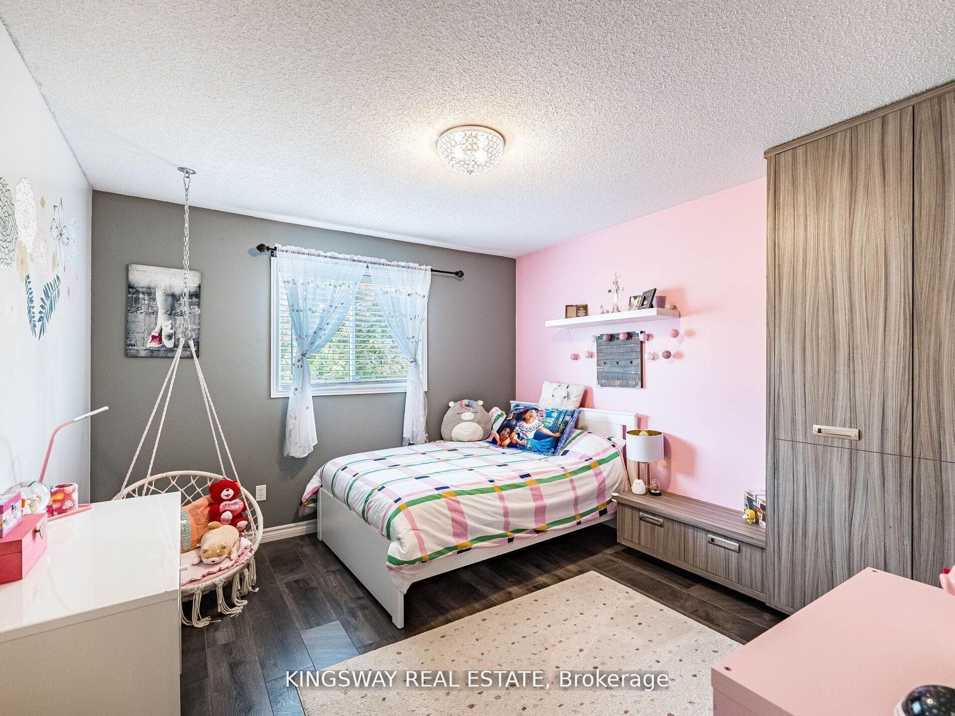 278 Southbrook Drive photo 30