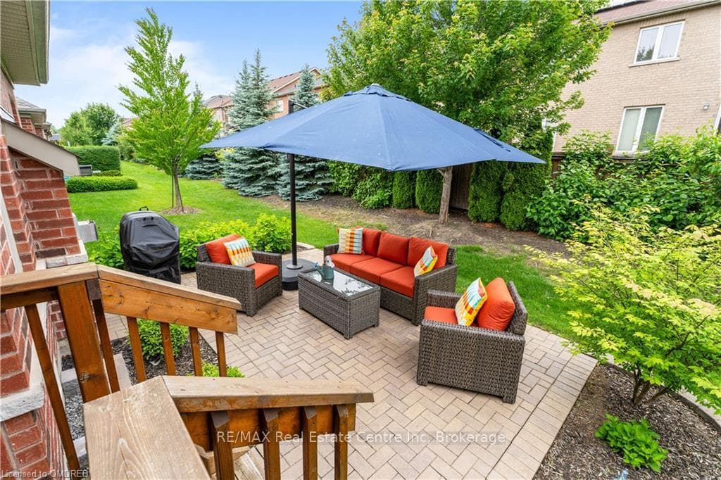 38 MUZZO Drive photo 31
