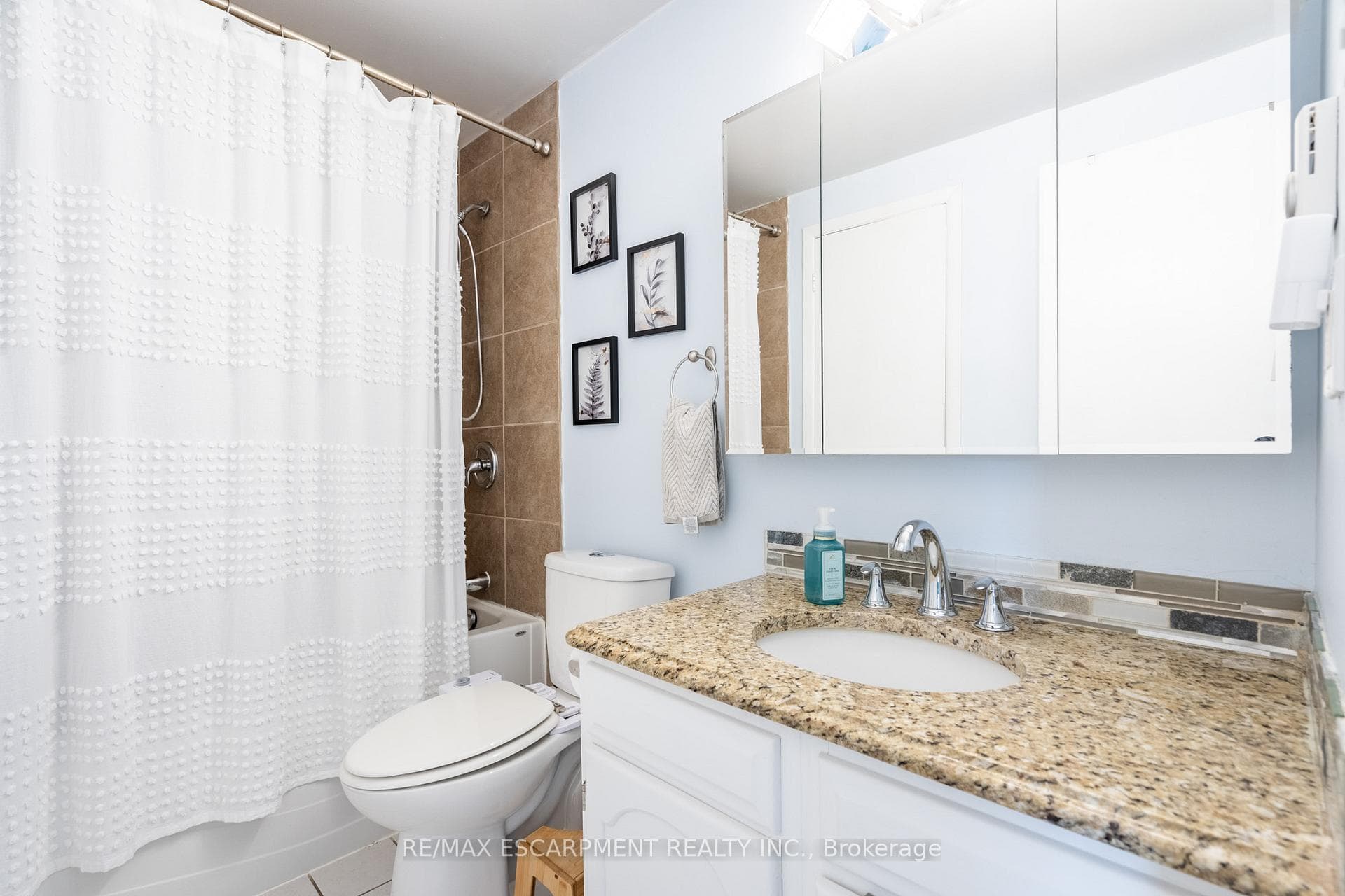 4036 Longmoor Drive Unit 6 photo 15