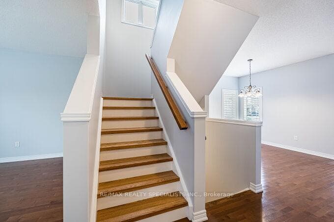 4663 Thomas Alton Boulevard photo 28