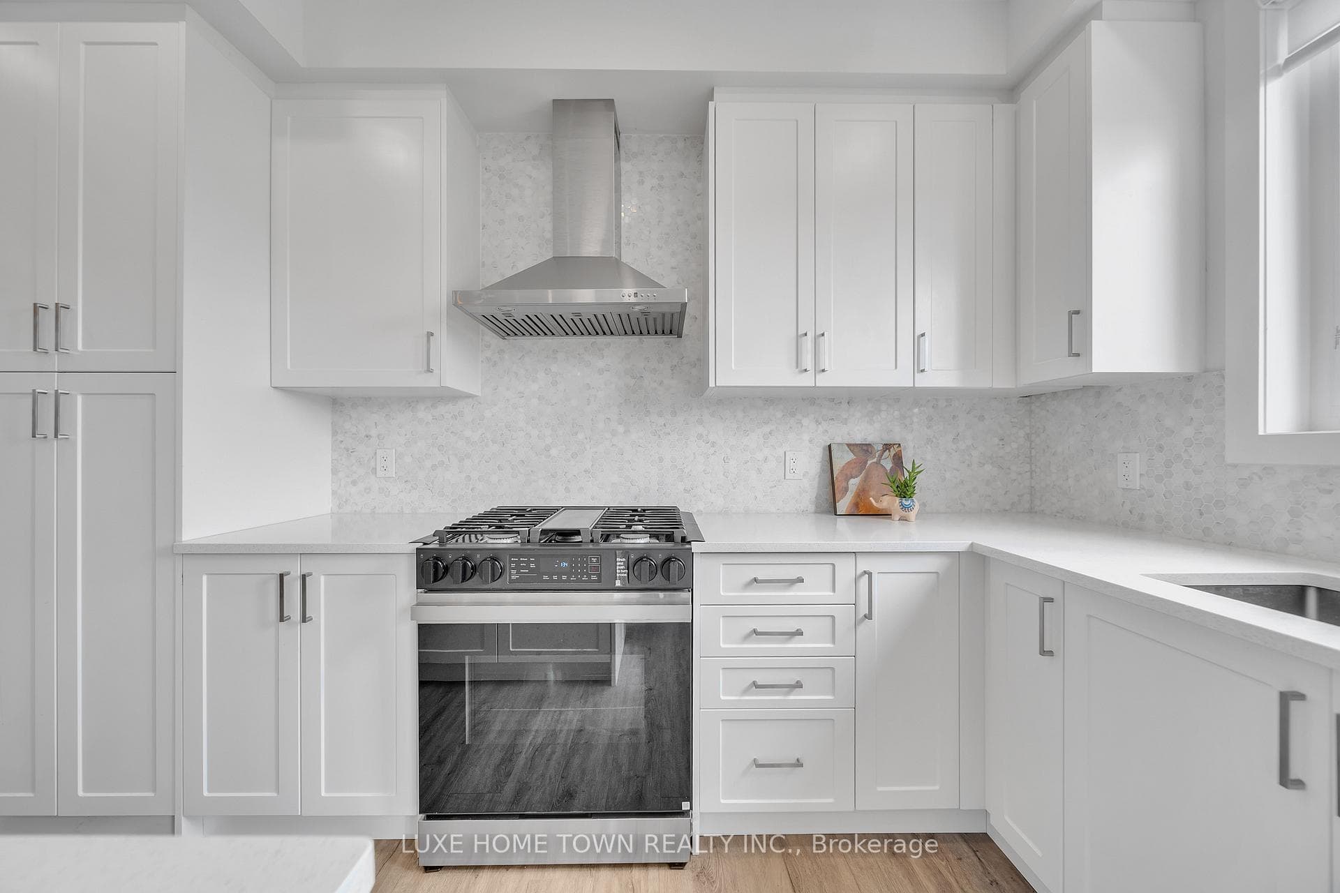 144 Povey Road photo 18