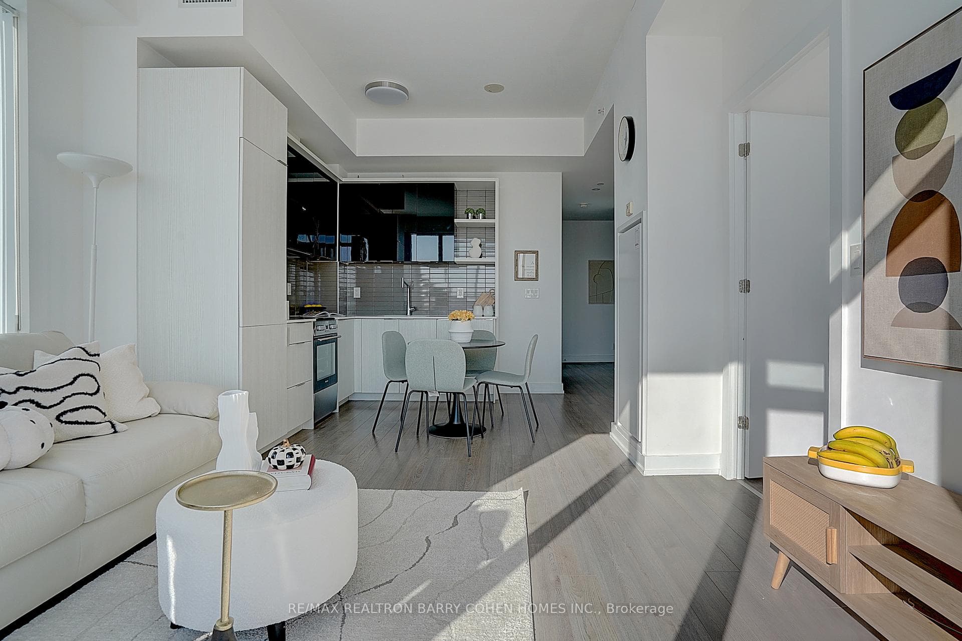 6 Parkwood Avenue Unit 806 photo 22