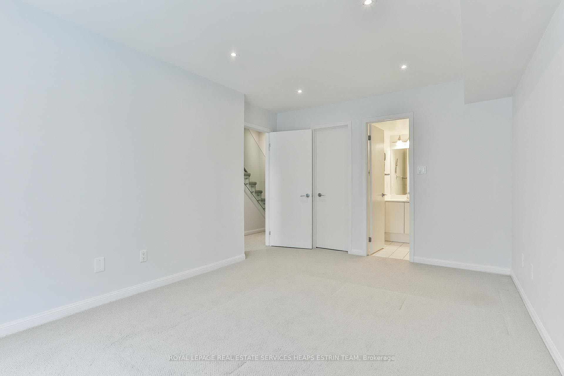 50 Joe Shuster Way Unit 215 photo 13