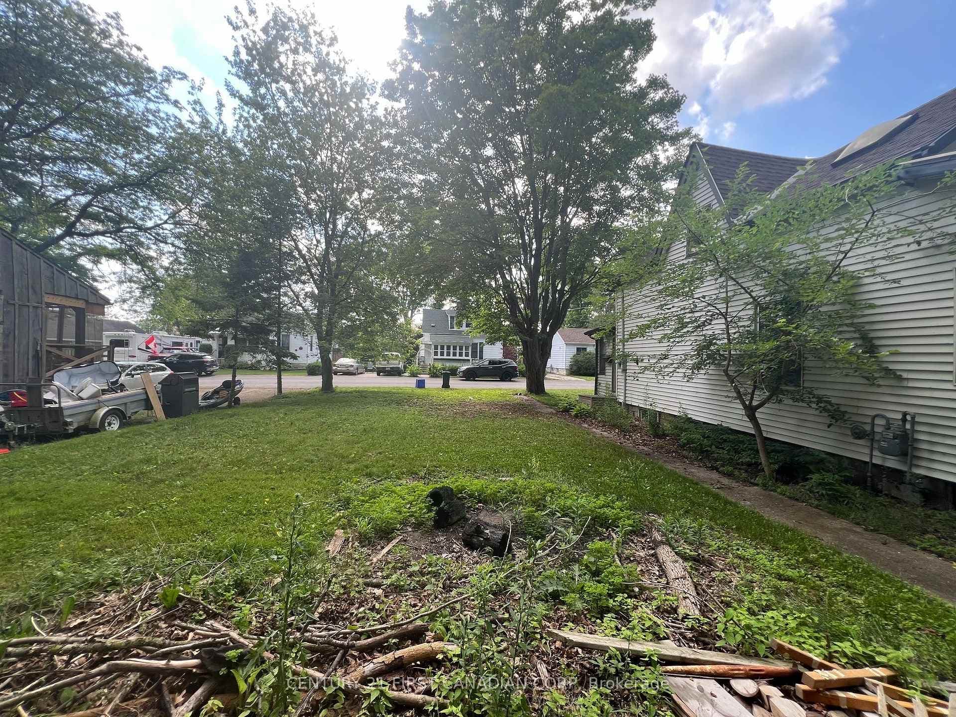 205 Orchard Street photo 5