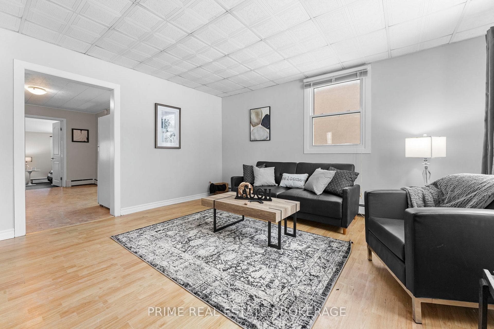 226 William Street photo 5