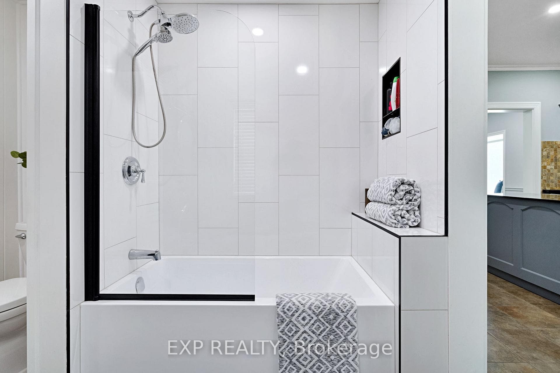 79 Heather Place photo 26