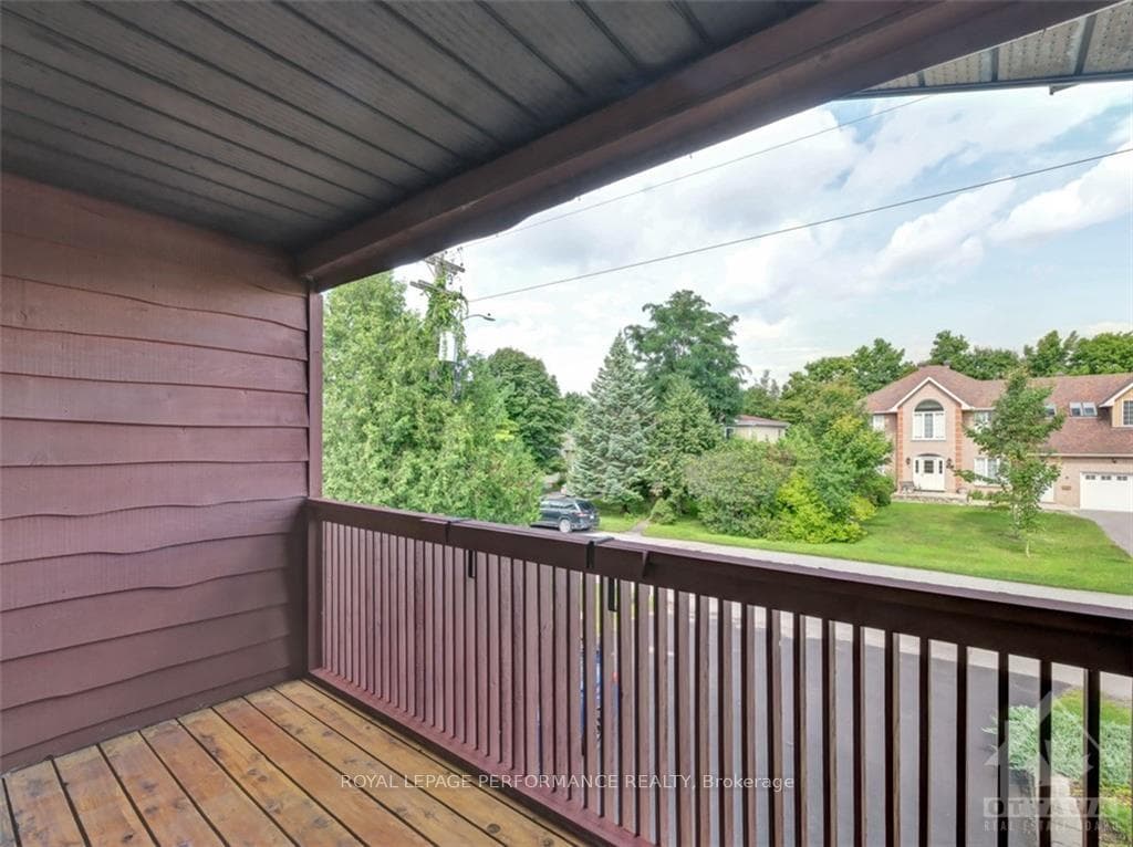 530 FOXVIEW Place photo 18