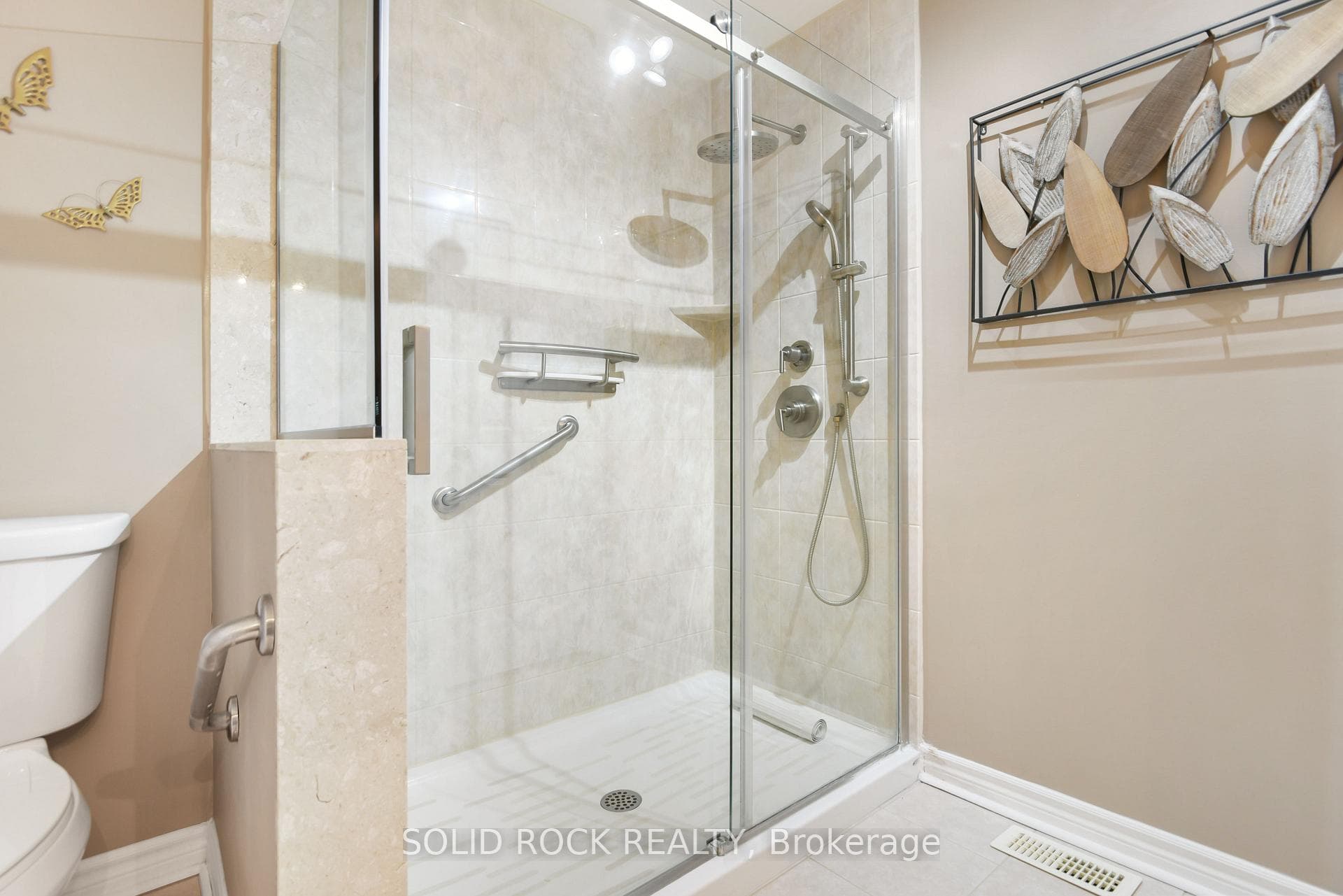 511 Maloney Road photo 20