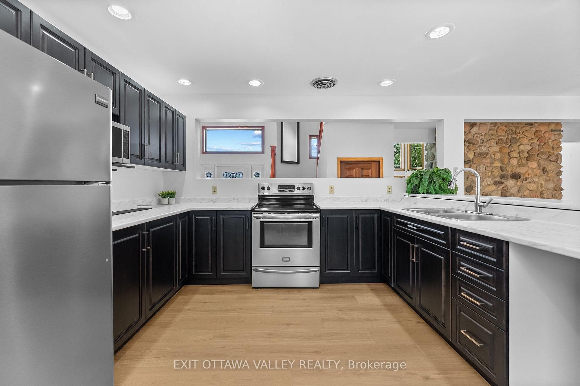 107 Harvey Creek Road photo 17