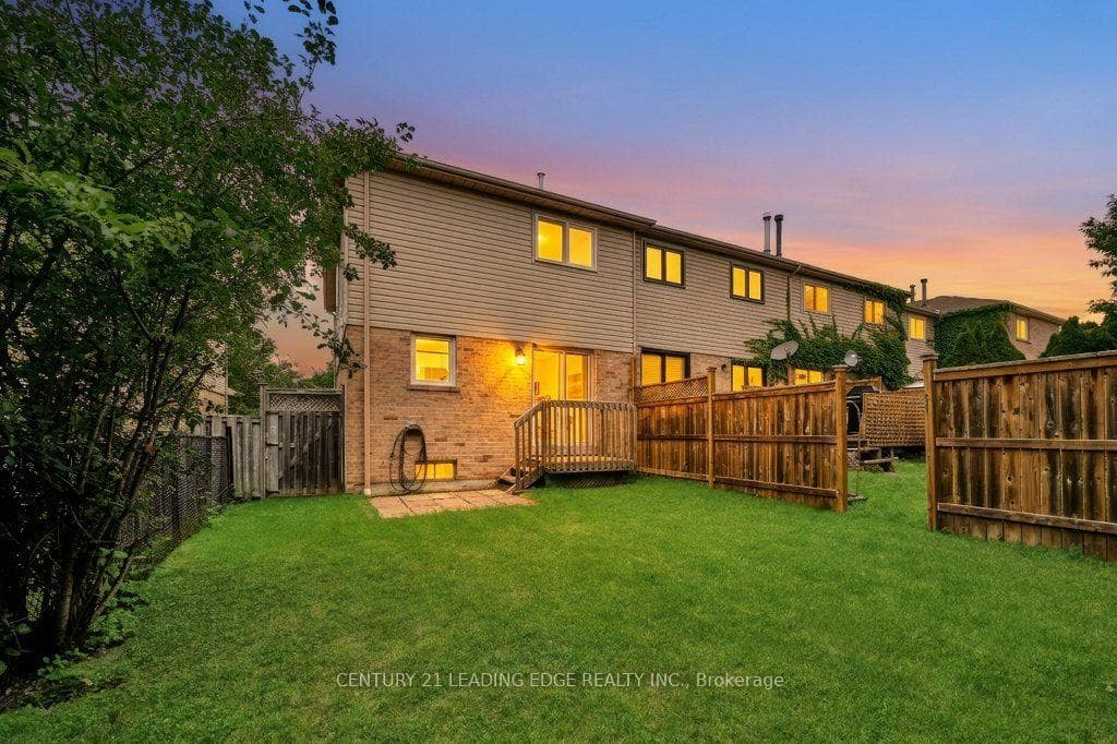 137 Timber Mill Avenue photo 38
