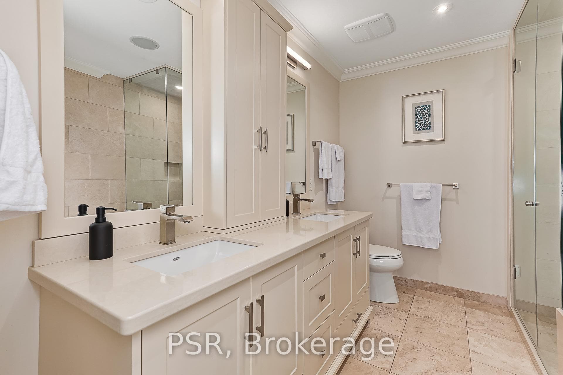 40 Trott Boulevard Unit 306 photo 9