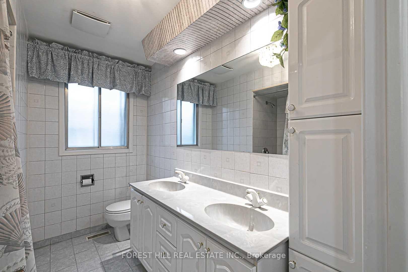 47 Warlock Crescent photo 16