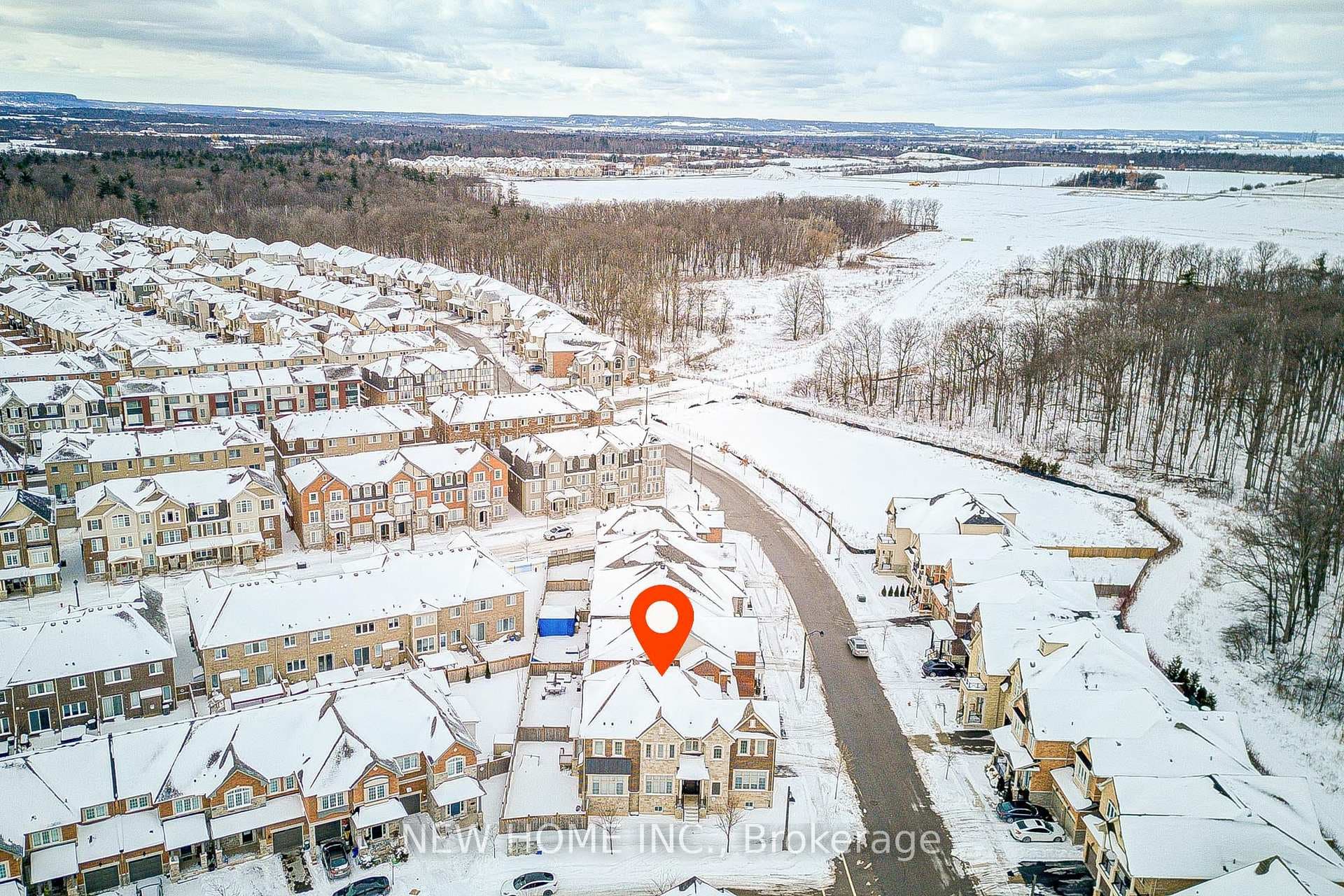 3326 Jacob Way photo 4