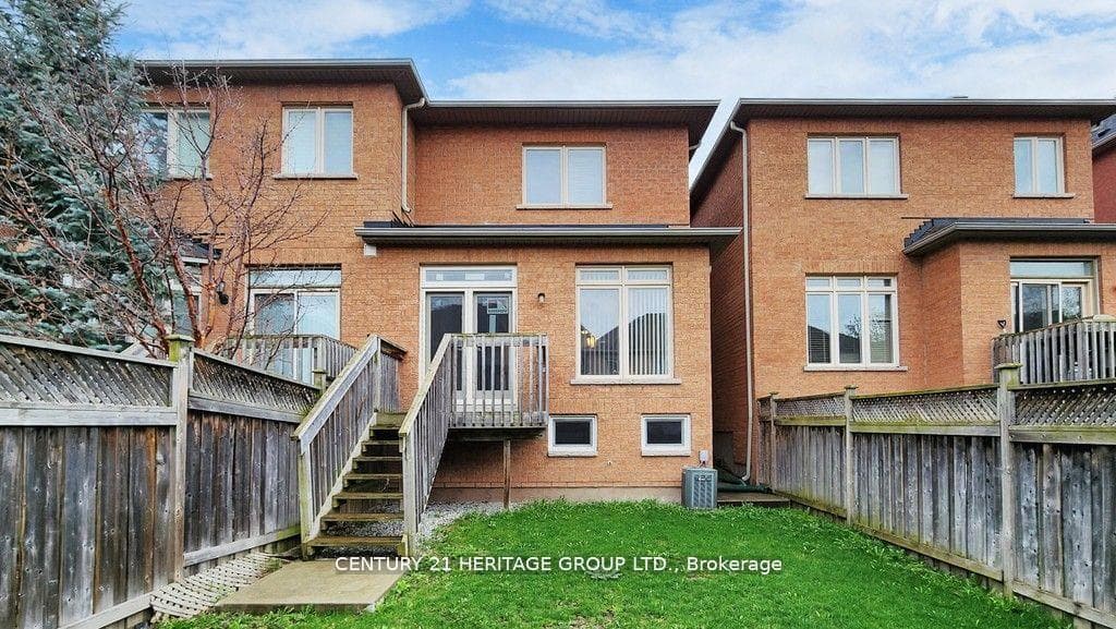 24 Shemer Drive photo 35
