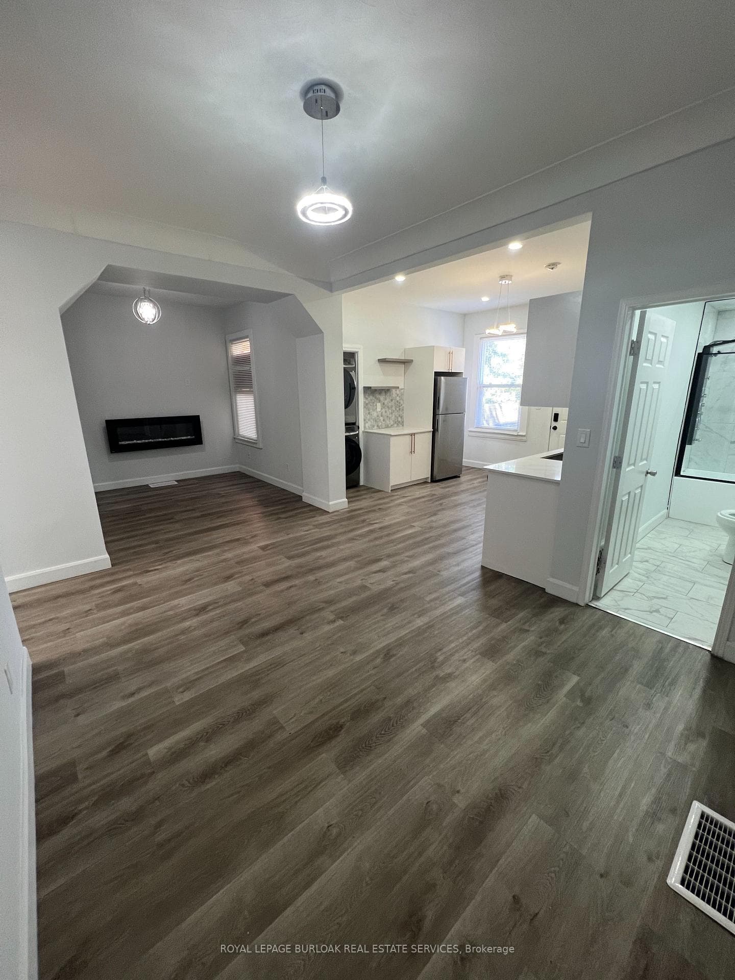 44 Madison Avenue photo 6
