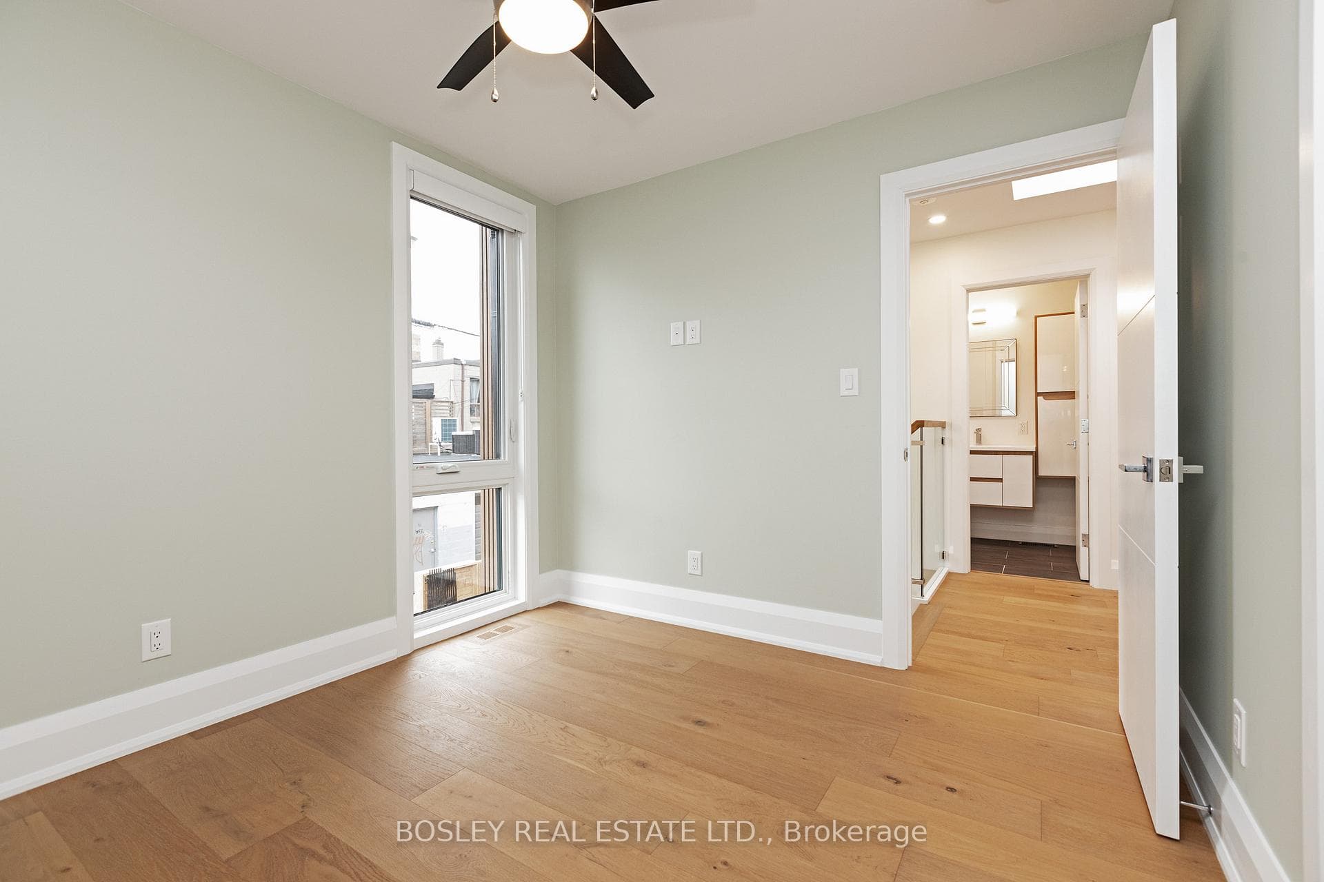 108 Moberly Avenue Unit Rear photo 15