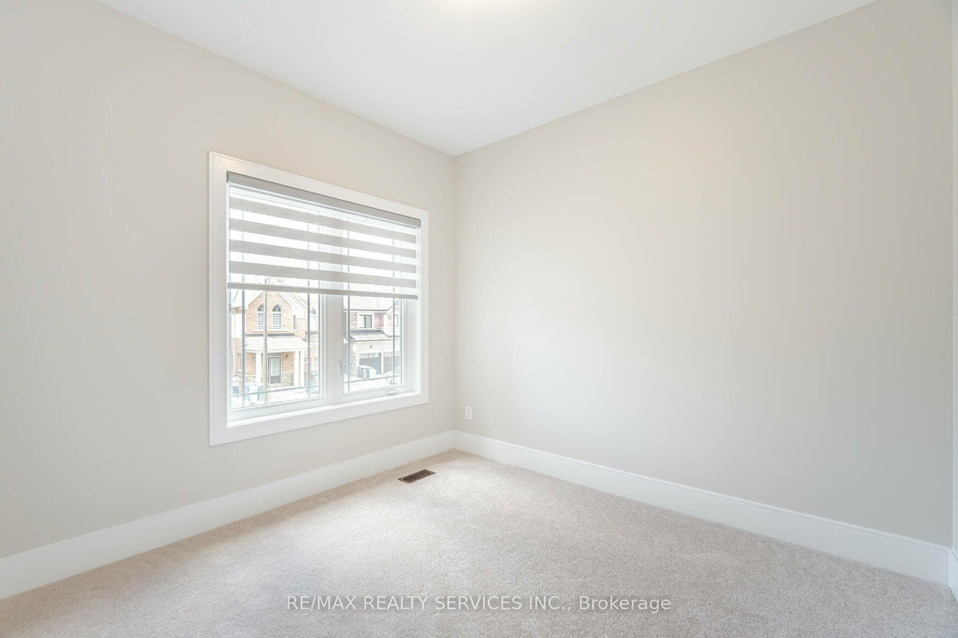 9 Eberly Woods Drive photo 30
