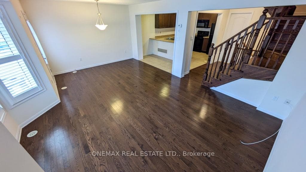 6020 Derry Road Unit 106 photo 5