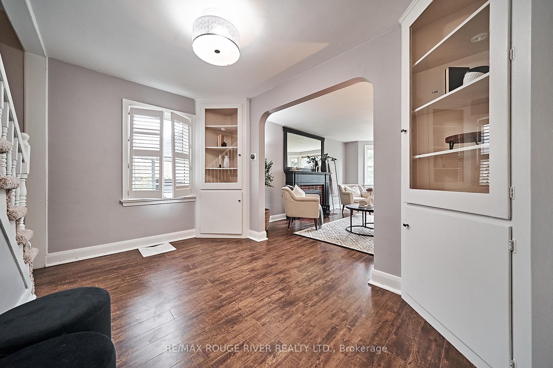 1073 King Street photo 11