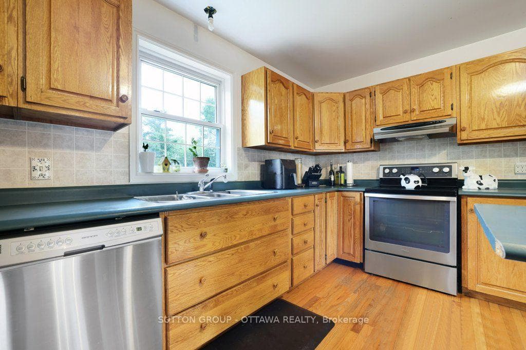 595 Holbrook Road photo 23