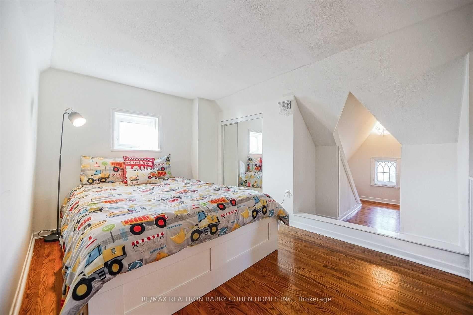 3 Fairleigh Crescent photo 22