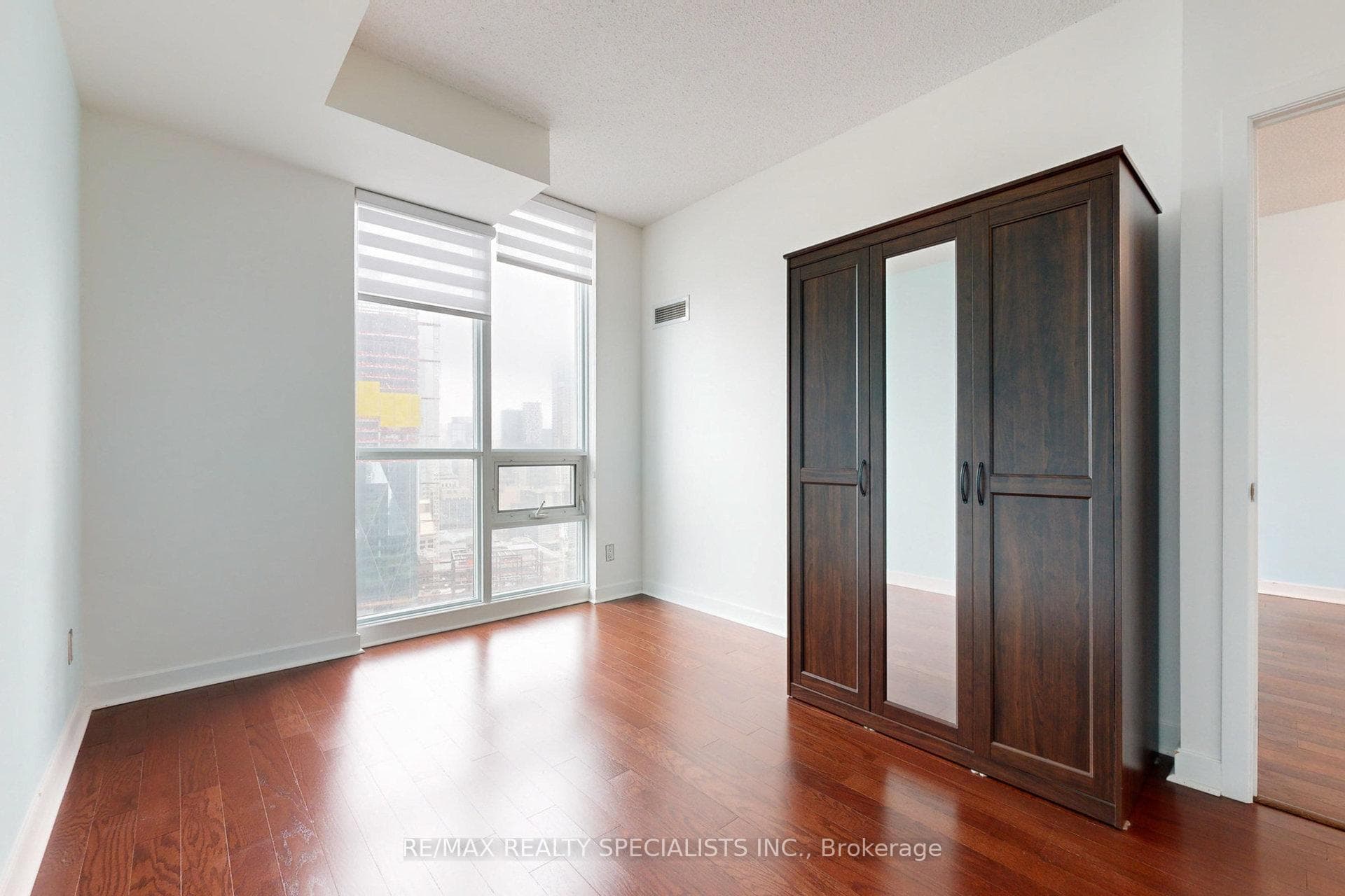 18 Harbour Street Unit 3004 photo 18
