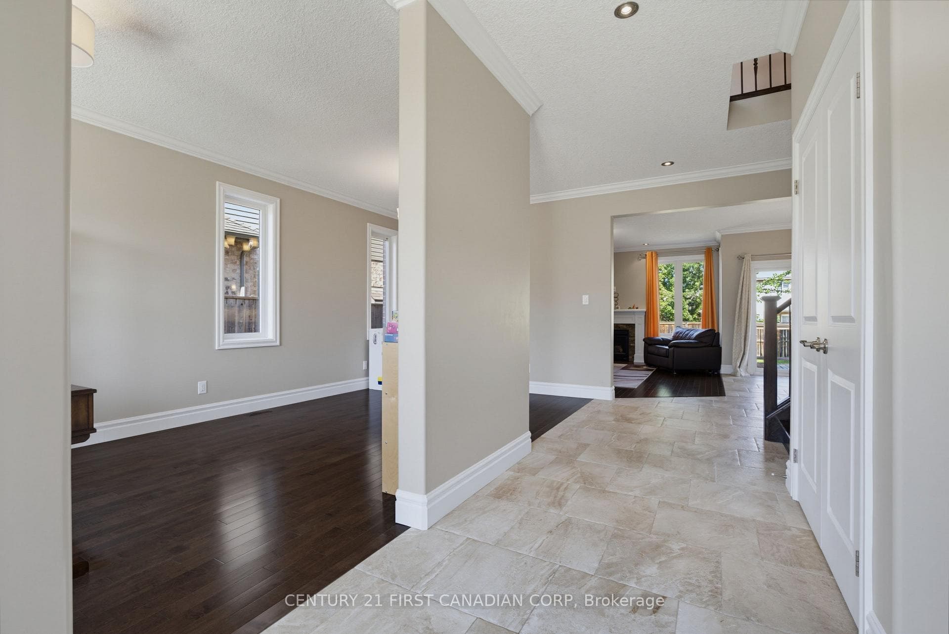 3429 Singleton Avenue photo 5