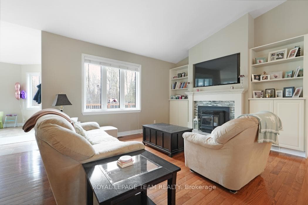 986 South Gower Drive photo 9