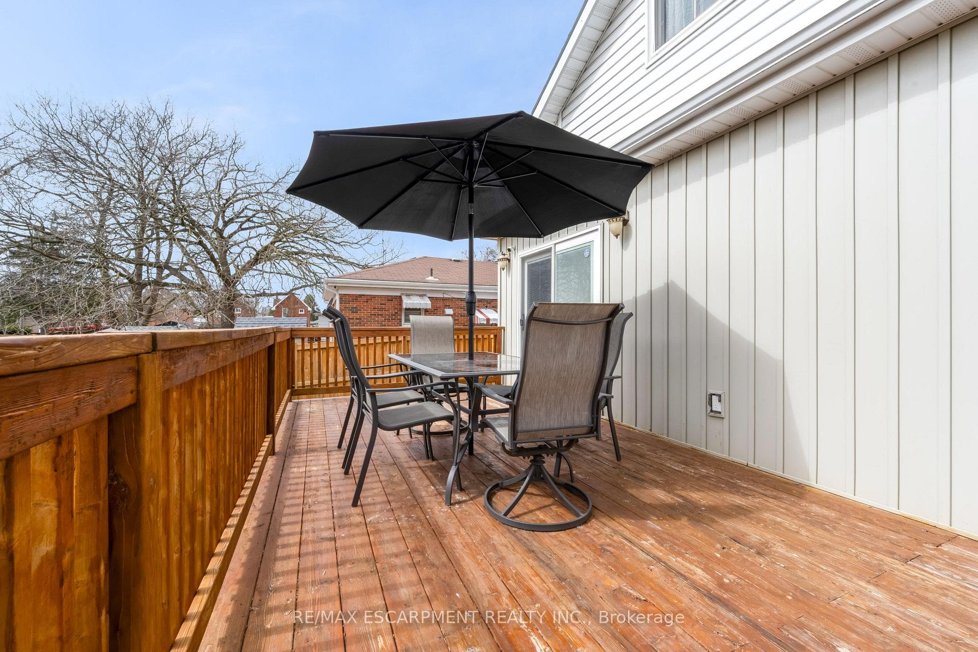 303 Nelson Street photo 36