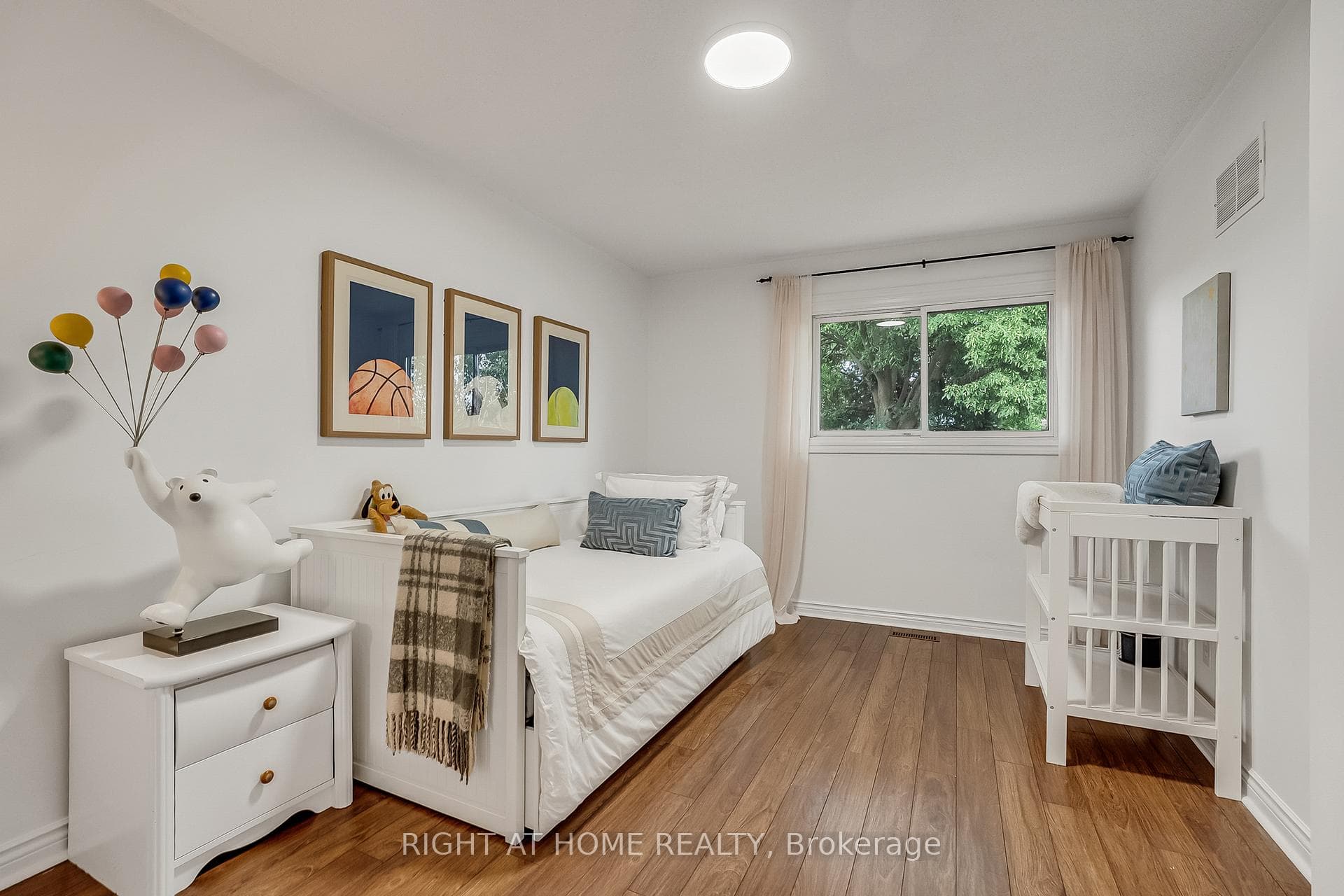 317 Atha Avenue photo 24