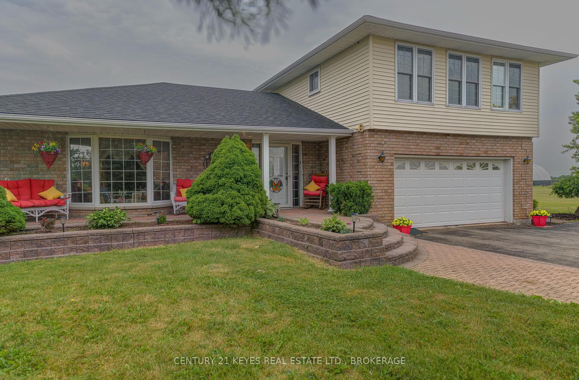 1254 Outlet Road photo 2