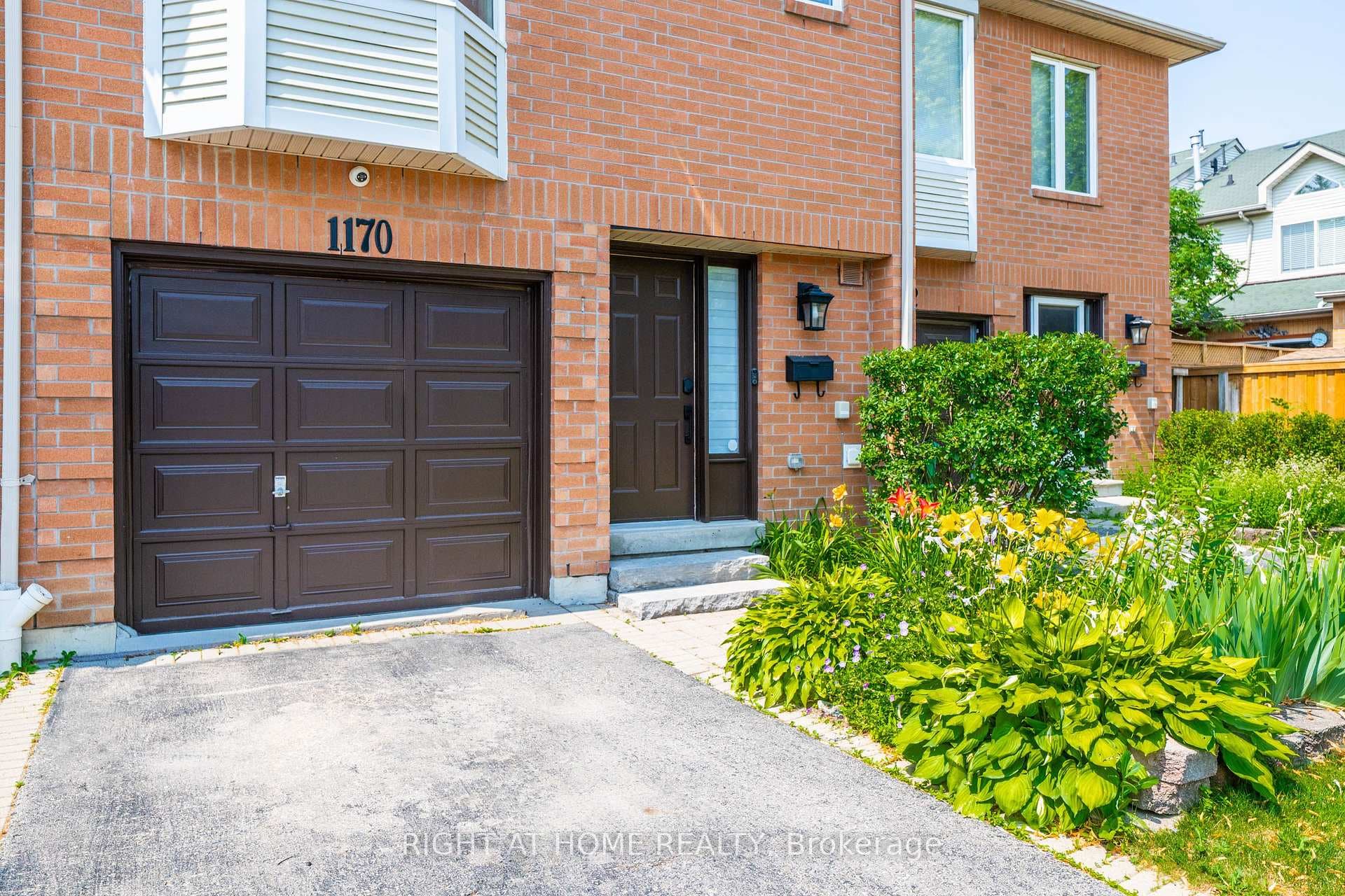 1170 West Shore Drive Unit 23 photo 3