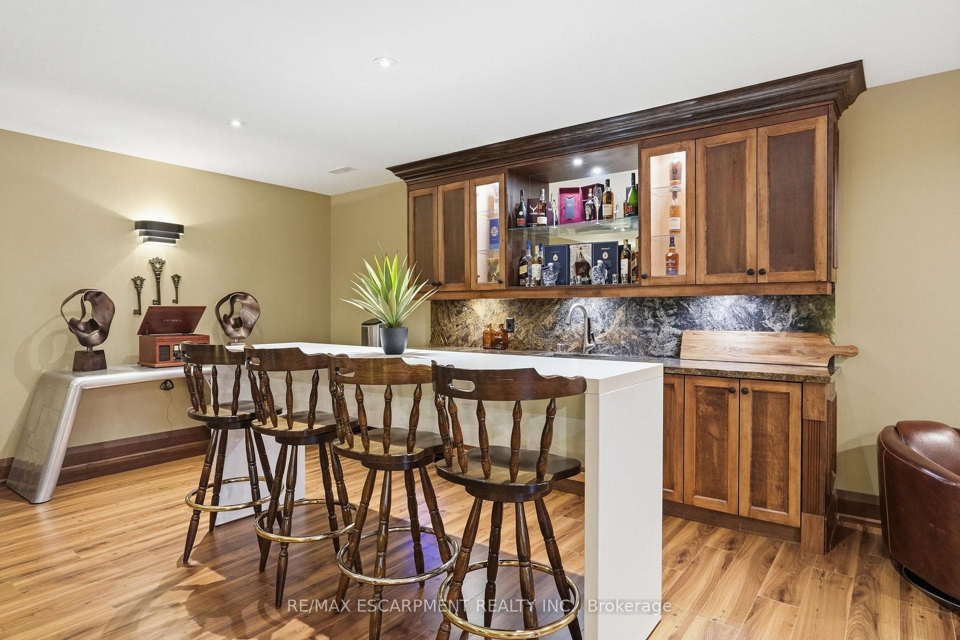 630 Kedleston Way photo 39