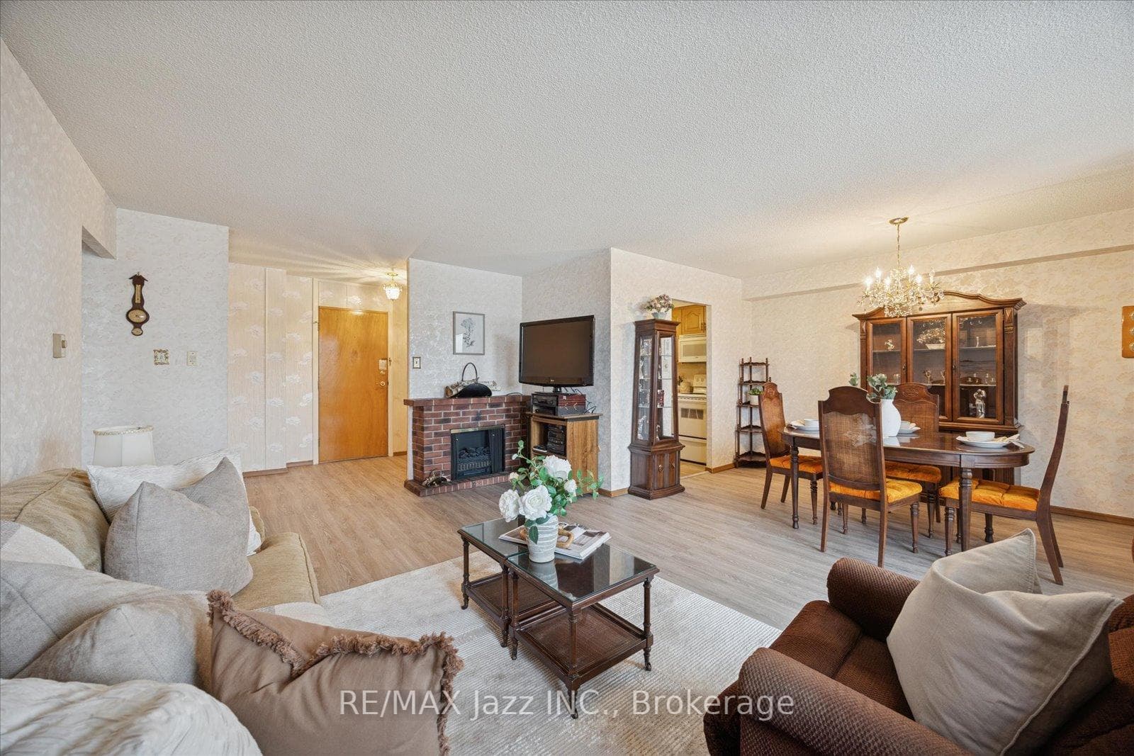 120 Elgin Street Unit 102 photo 7