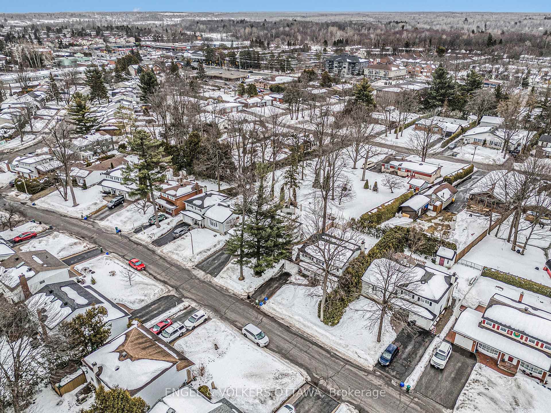 12 Woodburn Drive photo 42