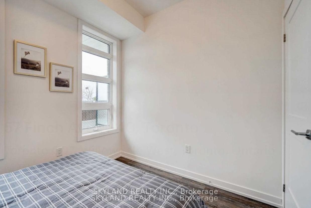 57 Finch West Avenue Unit 40 photo 15