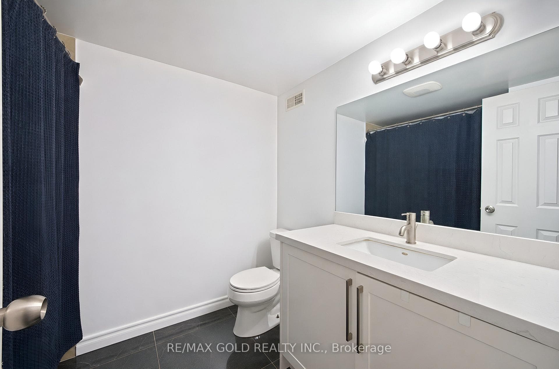 180 Mississauga Valley Boulevard Unit 87 photo 21