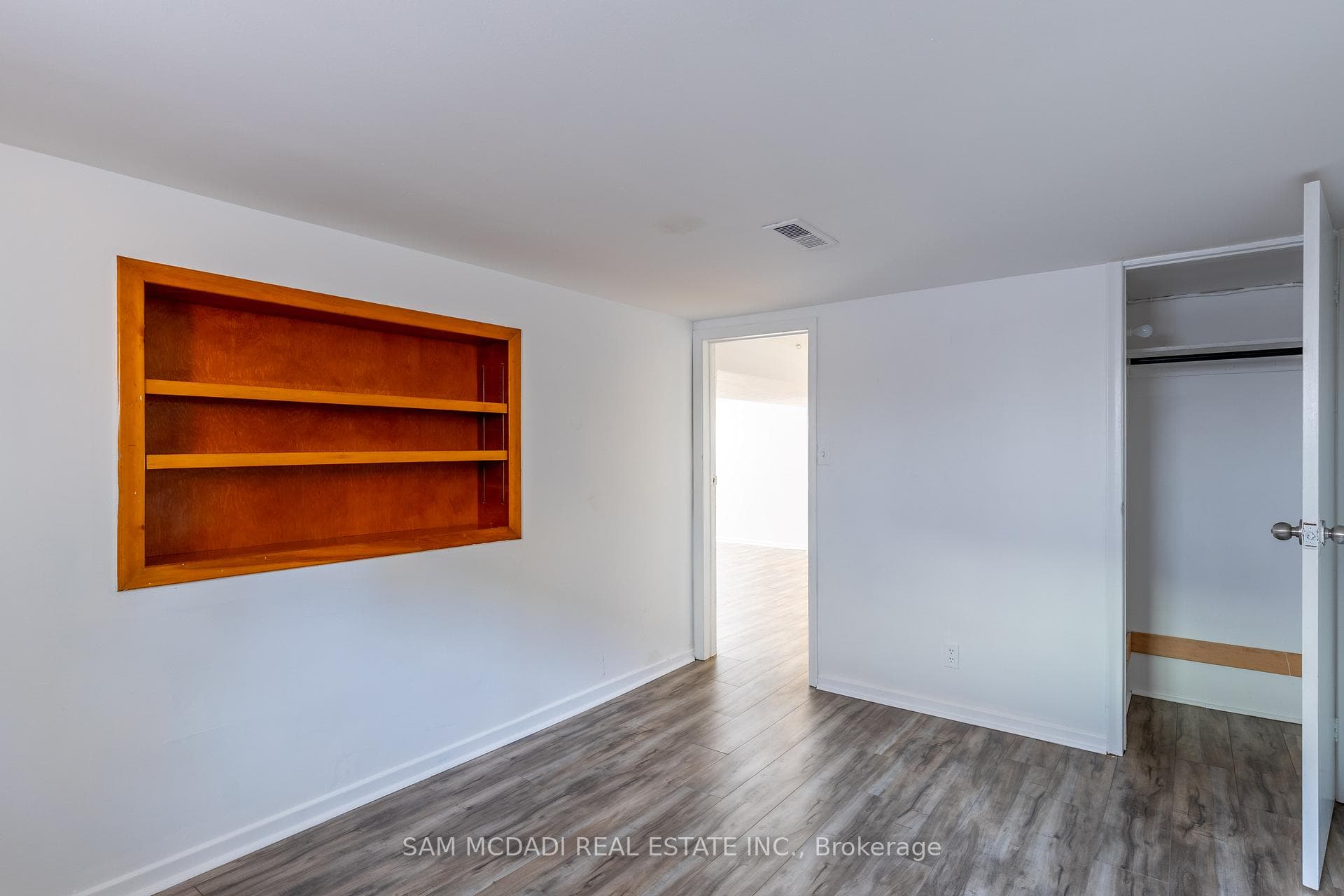 482 Brookside Drive photo 25